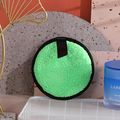 Green Microfiber Face Rounds to Remove Mascara Foundation Lipstick and Eye Shadow Washable Round Beauty Cloths